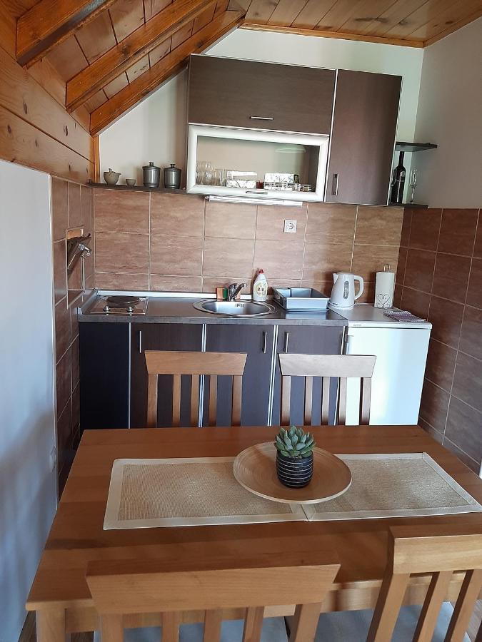 באינה באשטה Apartmani Ogi I Ana מראה חיצוני תמונה