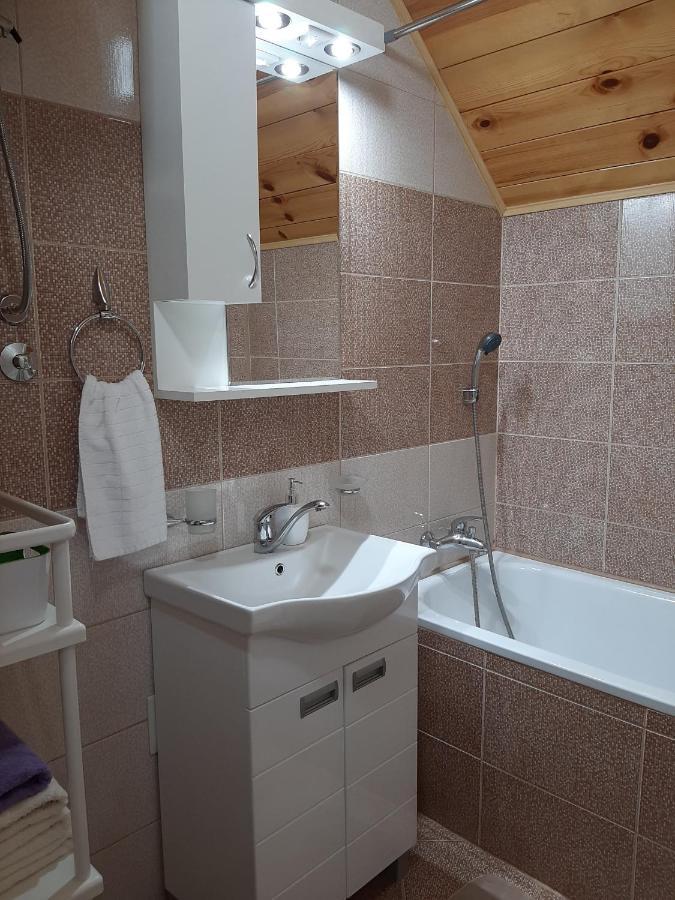 באינה באשטה Apartmani Ogi I Ana מראה חיצוני תמונה
